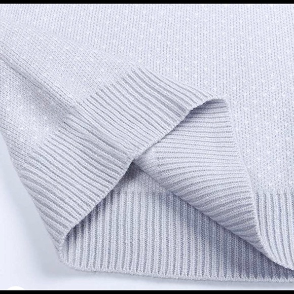 Gray reindeer Christmas sweater - Picture 4 of 6